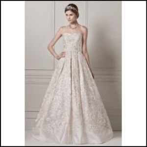 Gently used wedding dress